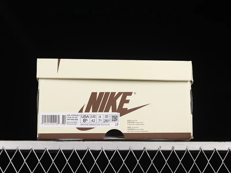 All Categories Air Jordan Jordan Series Basketball Shoes Air Jordan 1 Low Travis Scott x Air Jordan 1 Low OG AJ1 Joe 1 Reversed Overhook Joint Style Casual Sports Basketball Shoes DM7866-666